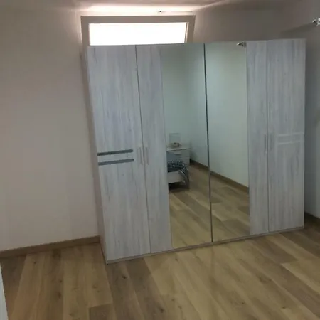 Apartment Fresi Gustave Levie